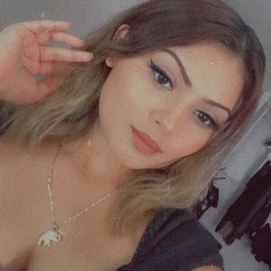 Meet your Posher, María